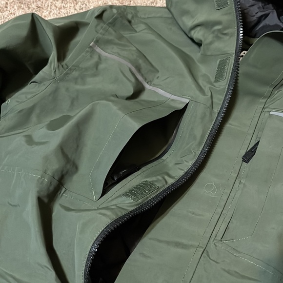 NWT men’s Lands End heavy coat for the winter - Picture 4 of 9